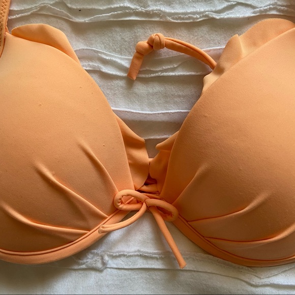 Victorias Secret Bikini top - Picture 2 of 4